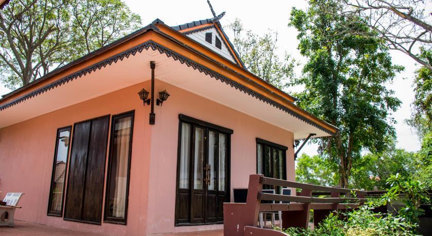 Phalaburi Resort Ban Chang  Εξωτερικό φωτογραφία